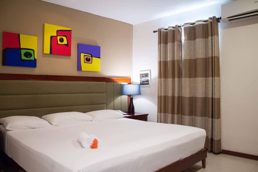 Curacao Suites Hotel يلمستاد المظهر الخارجي الصورة